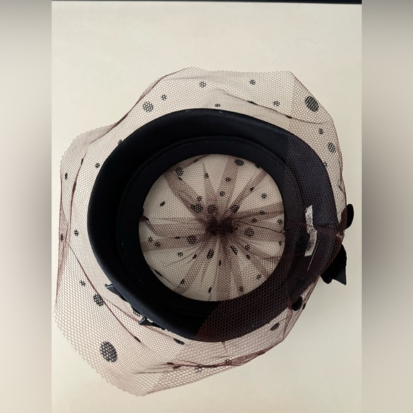 Vintage Black Pillbox Hat United Hatters Union Made Polka Dot Netting Tulle MCM - Picture 2 of 6